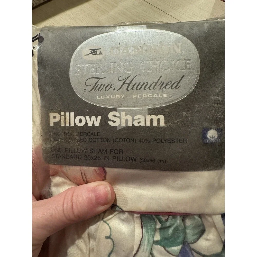 Vtg Cannon Sterling Choice No Iron Percale Ivory Floral 200 count Pillow Sham